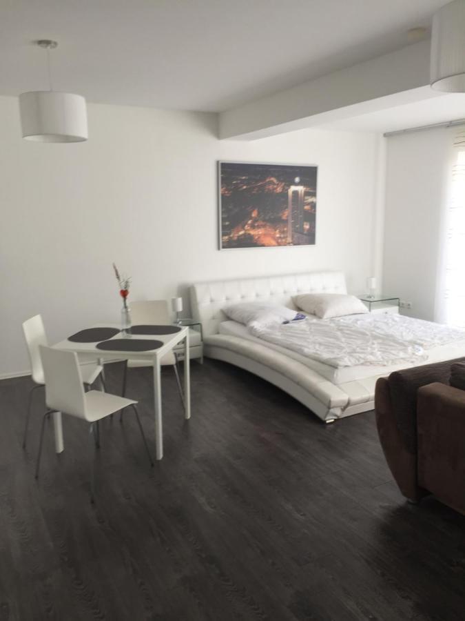 Appartements Am Hafen Zwenkau Eksteriør bilde