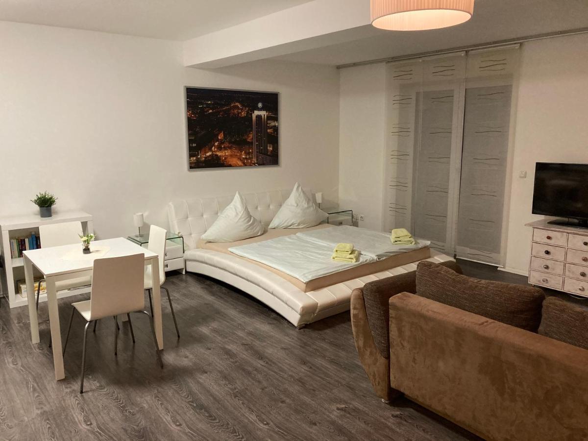 Appartements Am Hafen Zwenkau Eksteriør bilde